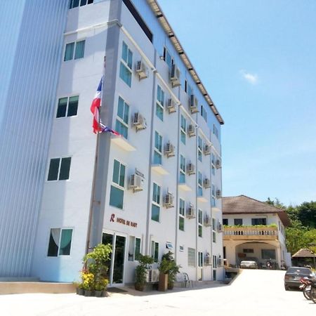 Hotel De Ratt Phuket Kültér fotó