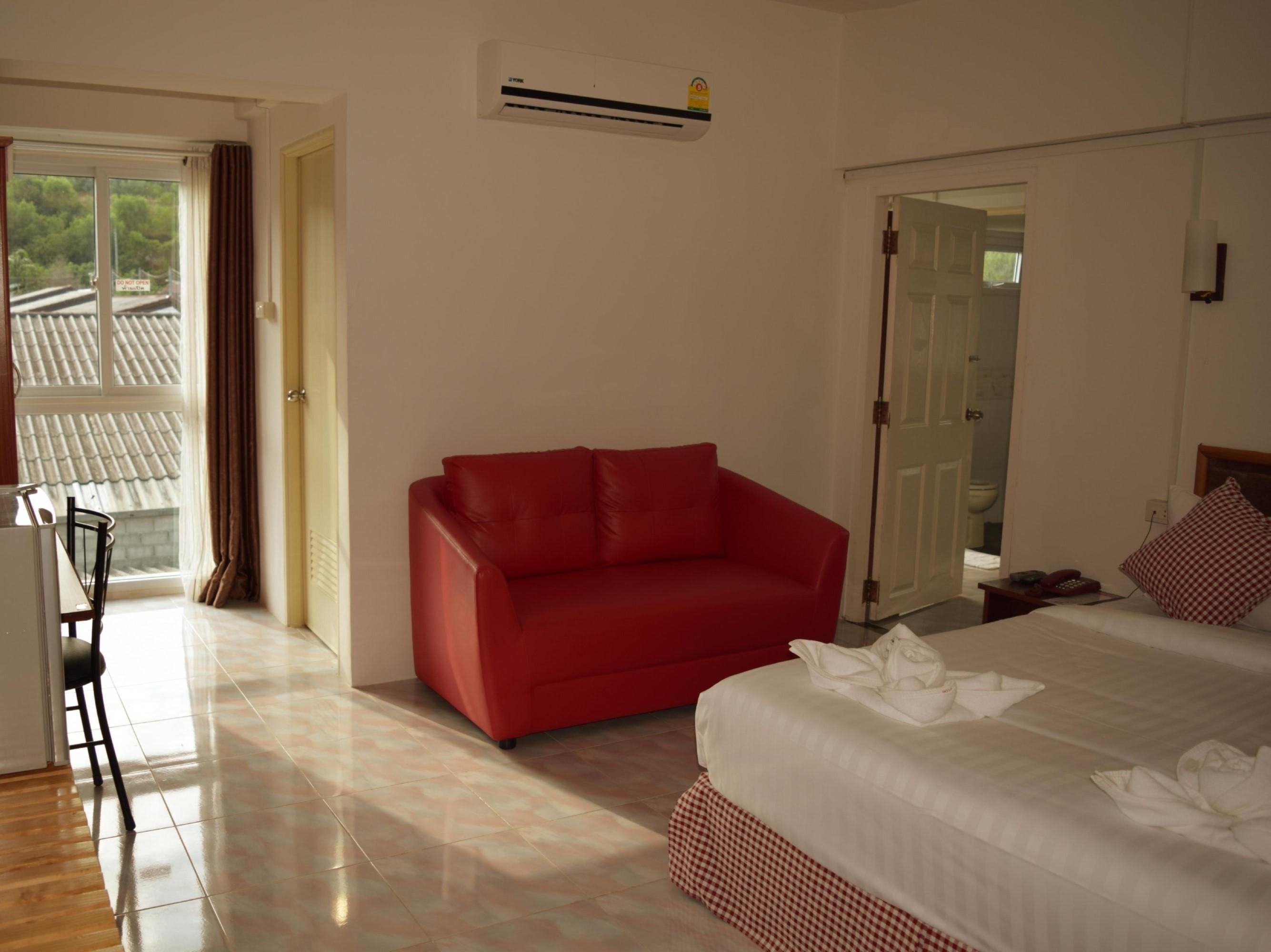 Hotel De Ratt Phuket Kültér fotó