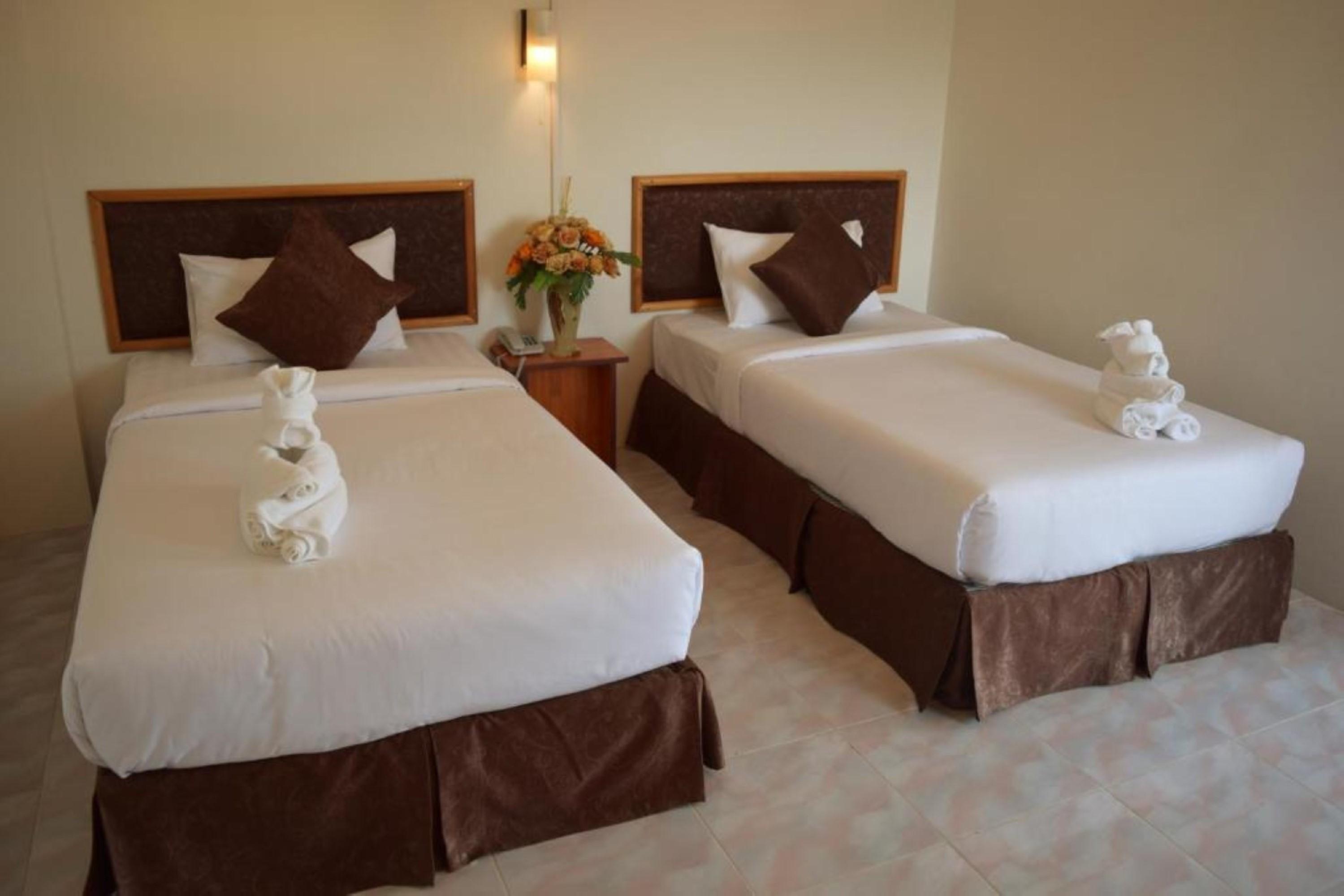 Hotel De Ratt Phuket Kültér fotó