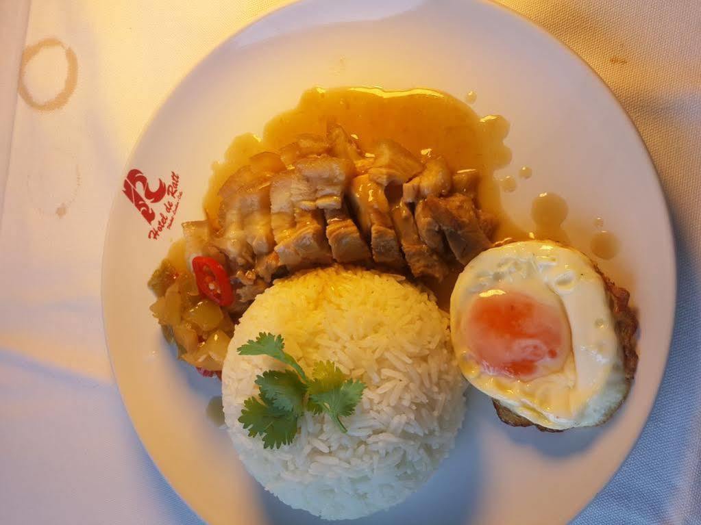 Hotel De Ratt Phuket Kültér fotó